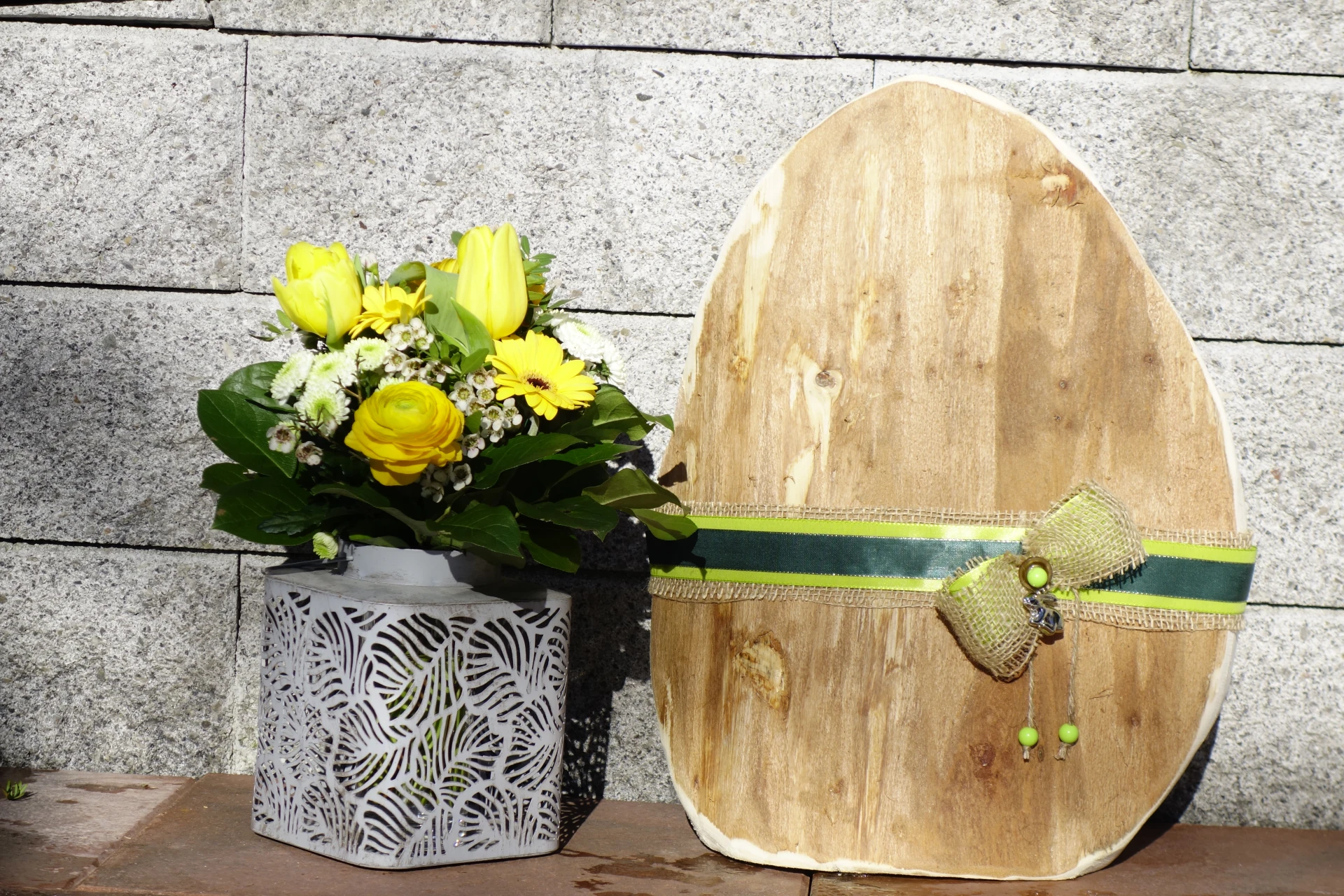 Preis 30,- Euro / Stk. (nur Ei)