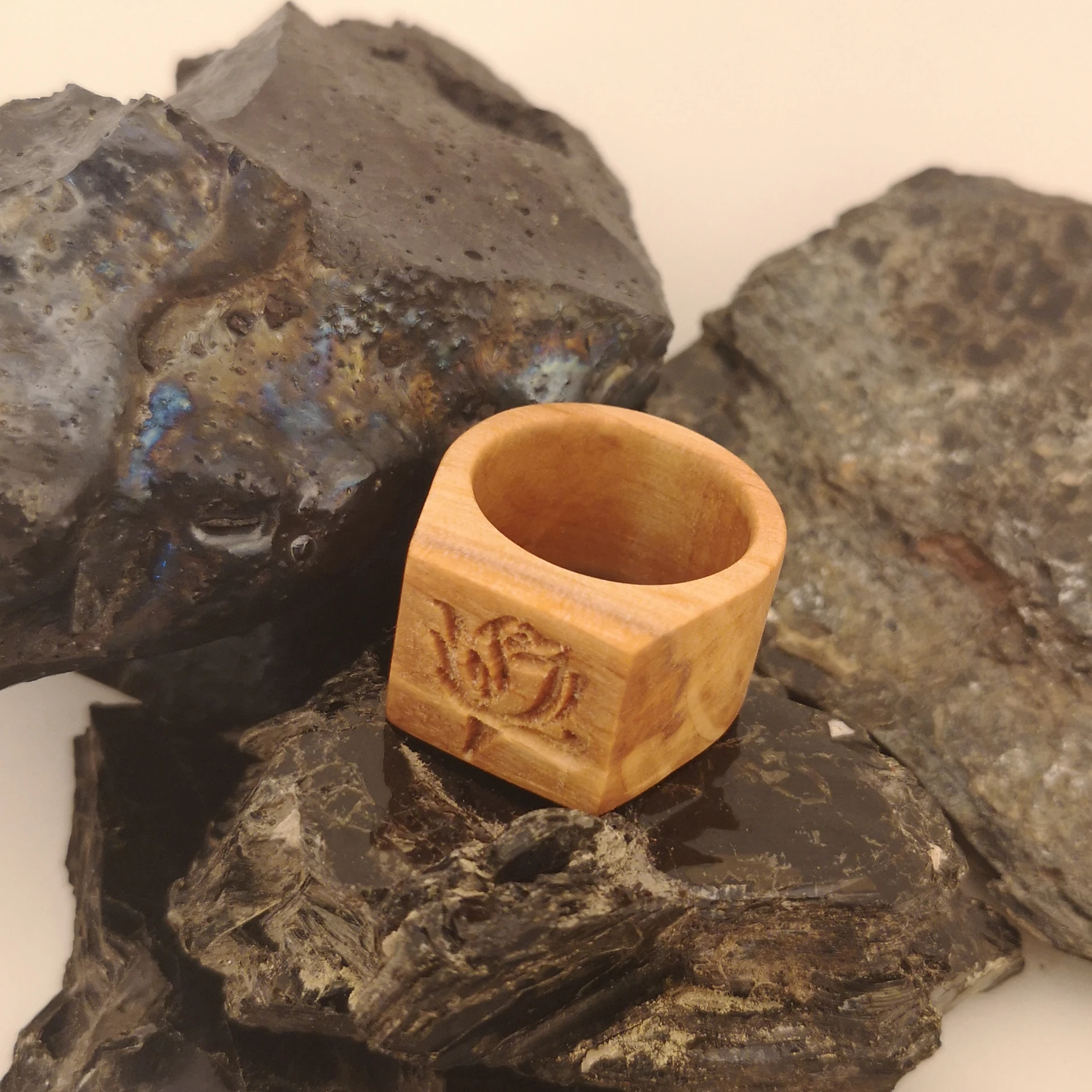 Preis 105,- Euro / Stk.